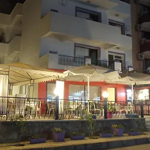 Oda ve Kahvaltı Dorukhan, Kuşadası