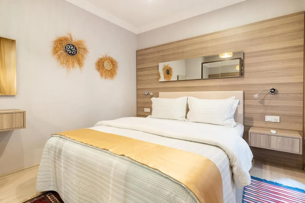 A Cozy Smart Home In Kusadasi Old Town